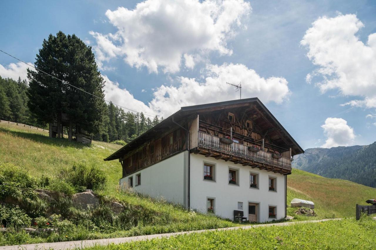 Ferienwohnung Kroesshof Sarentino Exteriör bild